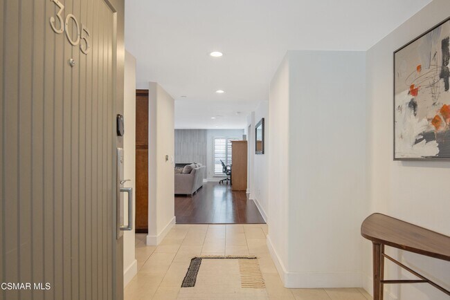 Foto del edificio - 7249 Franklin Ave