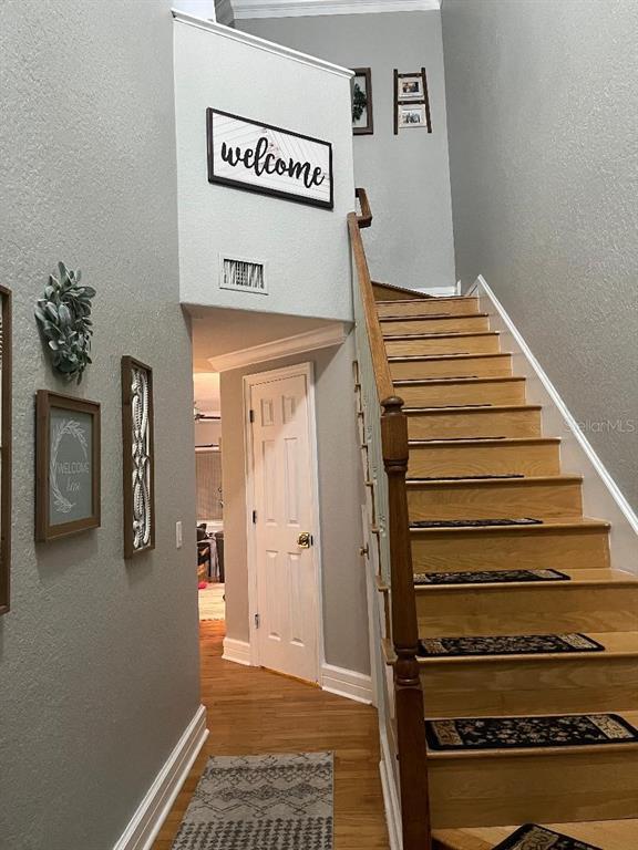Foto del edificio - 9726 Tiffany Oaks Ln