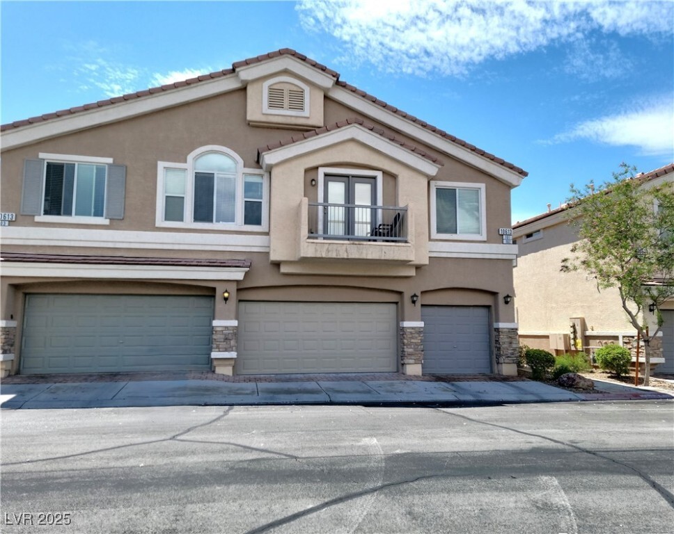 Foto principal - 10613 Petricola St