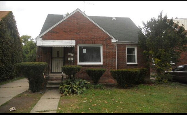 Building Photo - 12519 Laing St
