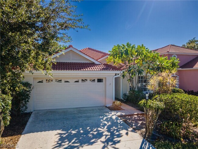 Foto del edificio - 9841 Las Casas Dr