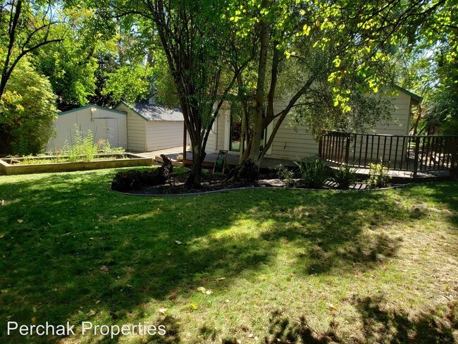 Building Photo - 3 br, 2 bath House - 1832 Parkside Drive