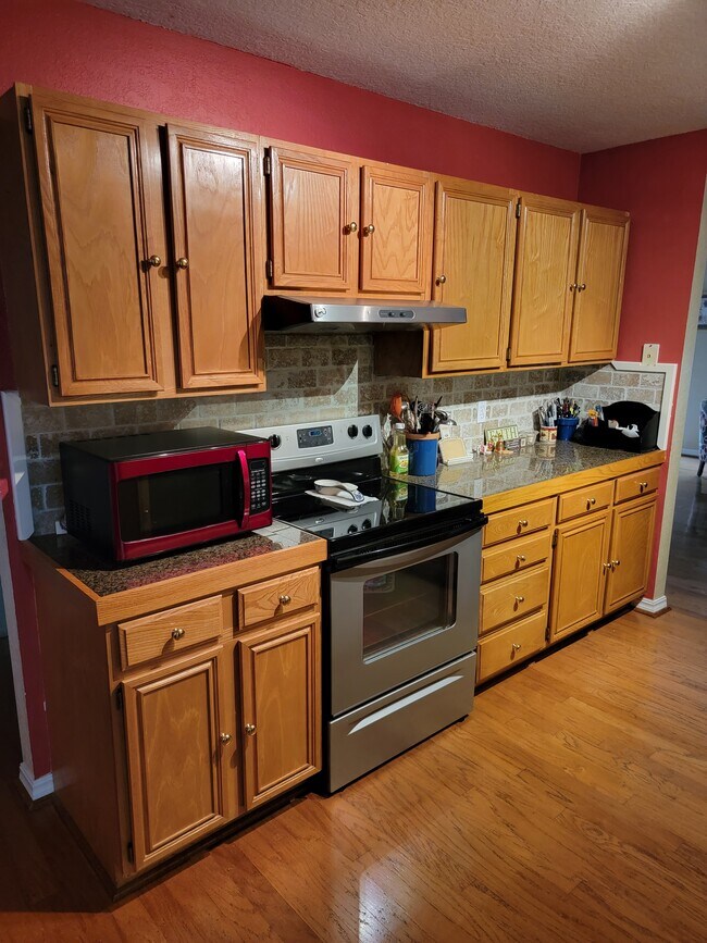 All Appliances including Microwave - 2509 W Houston St