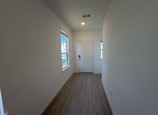 Foto del edificio - 23415 Wagon Cart Rd