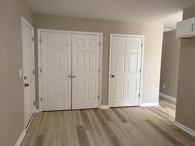 Building Photo - NEWLY RENOVATED 3 BED, 2 BATH HOME IN HIGH POINT!