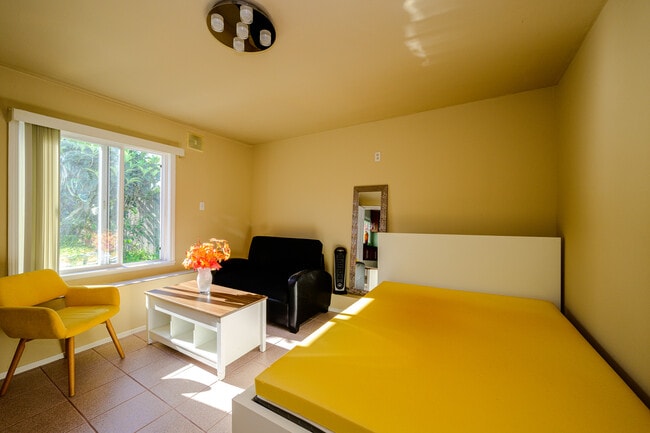 Foto del edificio - 2733 Ortega St