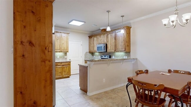 Foto del edificio - 3805 Silverthorne Ln