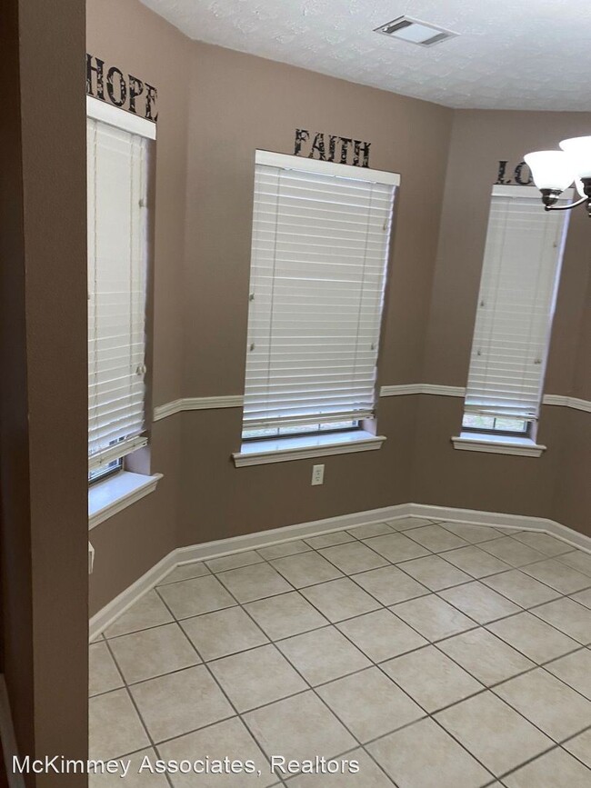 Foto del edificio - 3 br, 2 bath House - 40 Magnolia Dr