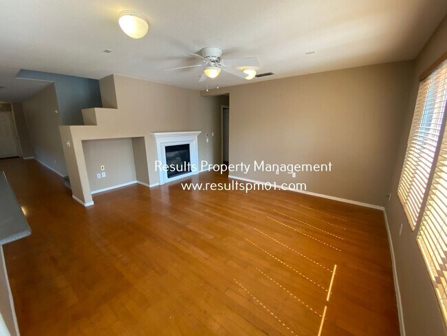 Building Photo - 4 br, 3 bath House - 1772 Tatiana St