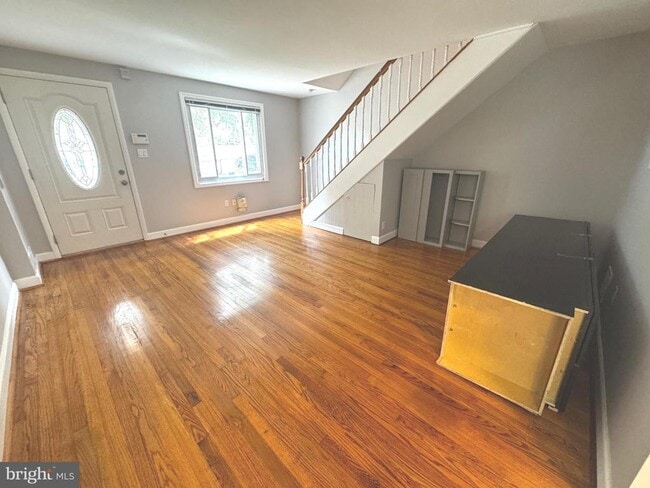 Foto del edificio - 10710 Maple St