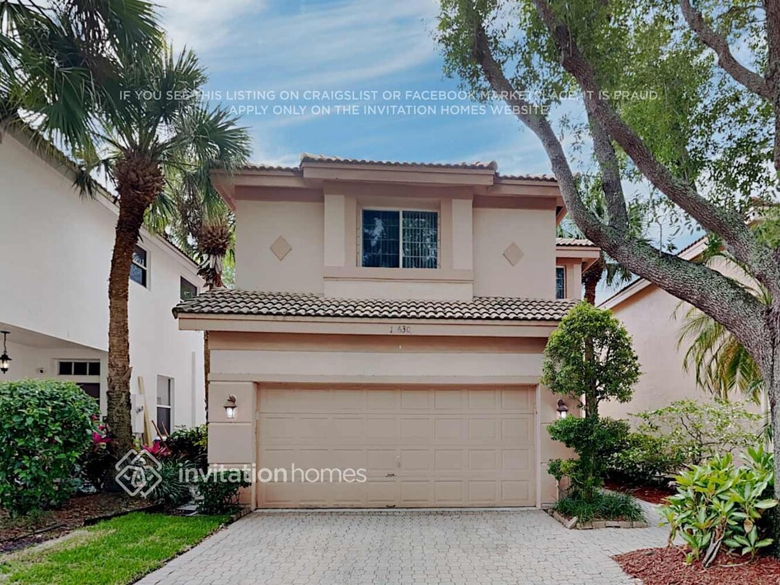 Primary Photo - 10630 NW 1st St
