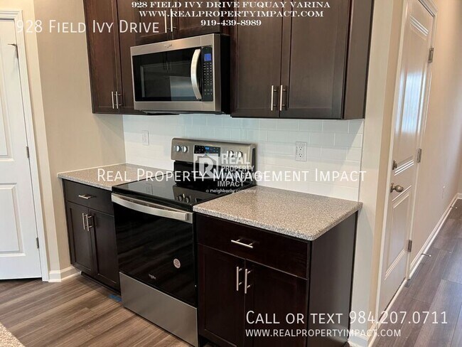 Building Photo - Newly Built 3 Bedroom 2.5 Bath, 2 Story Mo...