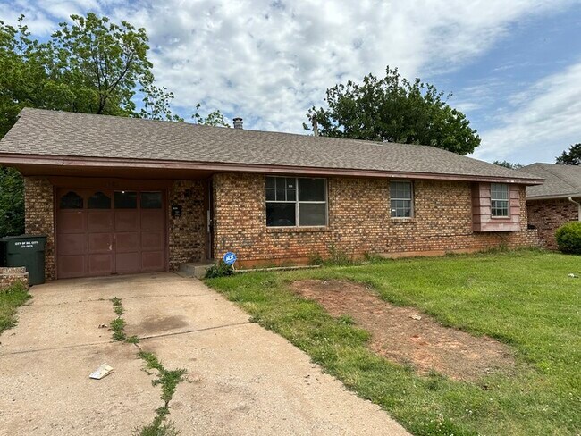 Building Photo - 3125 Dentwood Terrace