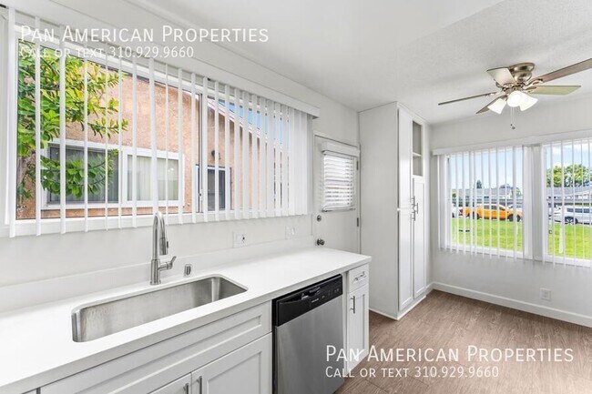 Foto del edificio - 14036 Dickey St-A
