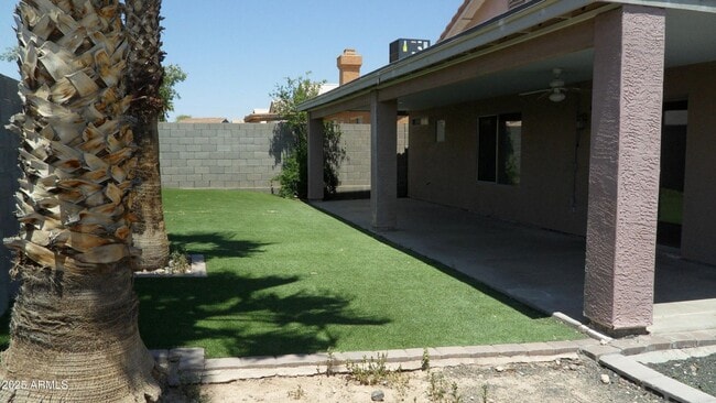 Nice Solar Home with 4 Beds! - Nice Solar Home with 4 Beds!