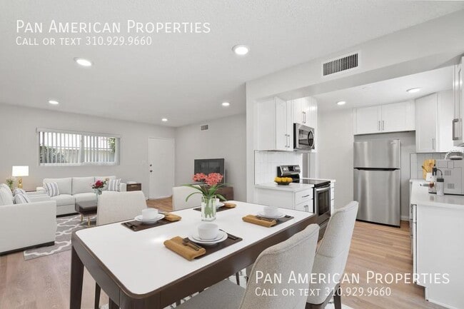 Building Photo - 440 Vista Dr