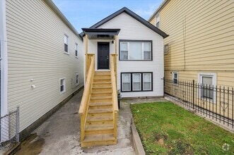 Building Photo - 3238 S Carpenter St
