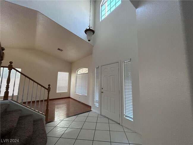 Building Photo - 1429 Clipperton Ave