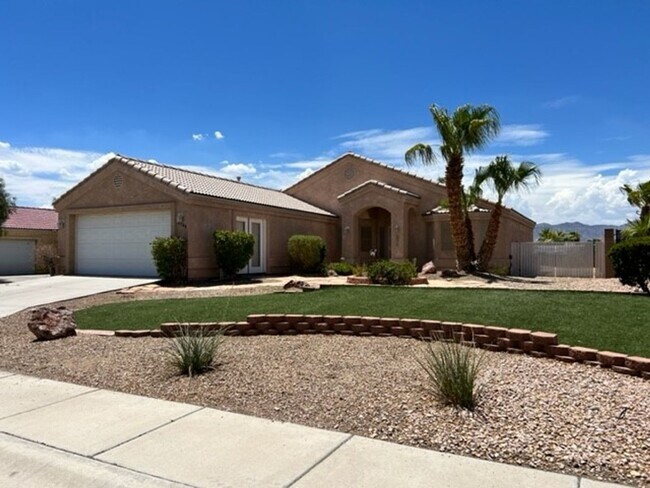 Building Photo - Beautiful 3 Br Luxury Home 55+