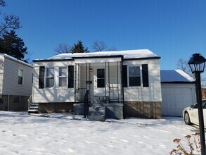 Building Photo - 8829 Wiedle Pl