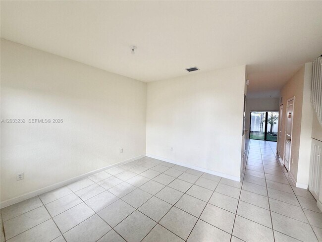 Foto del edificio - 11119 W 34th Wy.