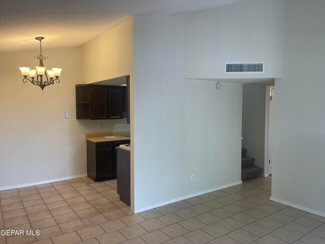 Building Photo - 10642 Cuatro Vistas Dr
