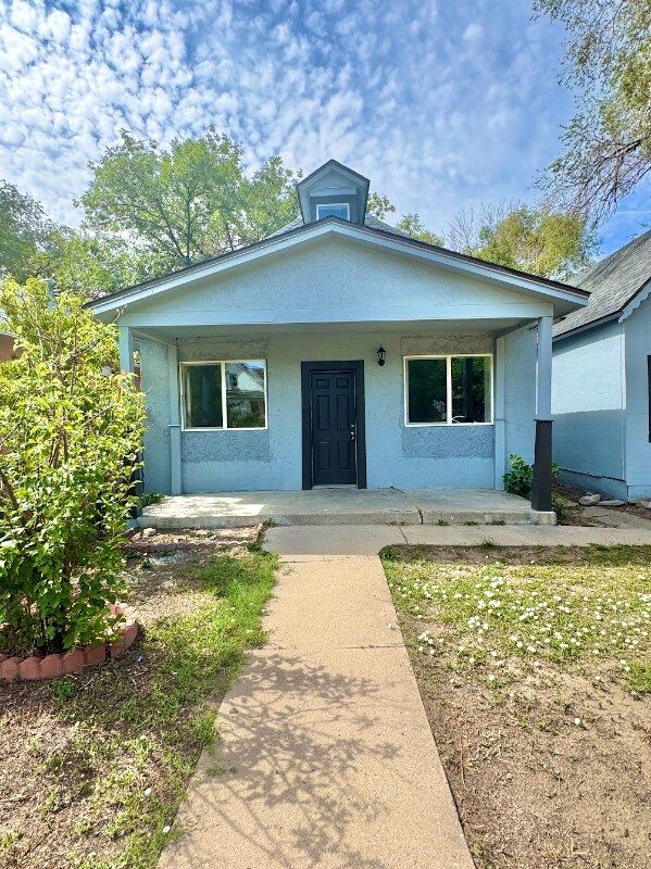 Foto principal - 908 W 13th St