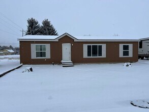 Building Photo - 2105 13th St