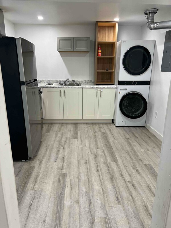 Foto del edificio - 580 S 1250 E St