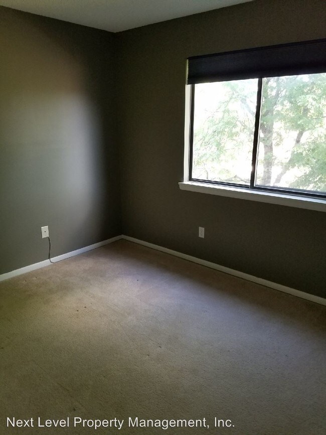 Foto del edificio - 2 br, 1.5 bath House - 4002 Fox Hill Ln