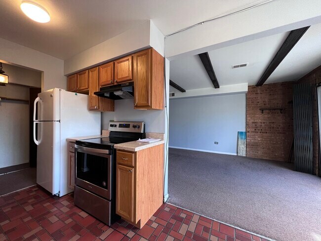 Foto del edificio - 2920 N Milwaukee Ave