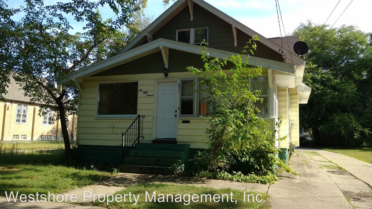 Primary Photo - 3 br, 2 bath House - 657 Allen Ave.