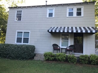 Building Photo - 1725 King Woods Dr, APT A