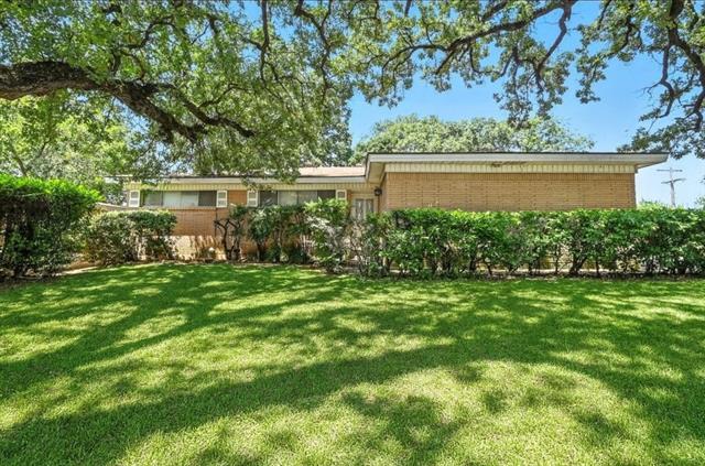 Foto principal - 1502 Westcrest Dr