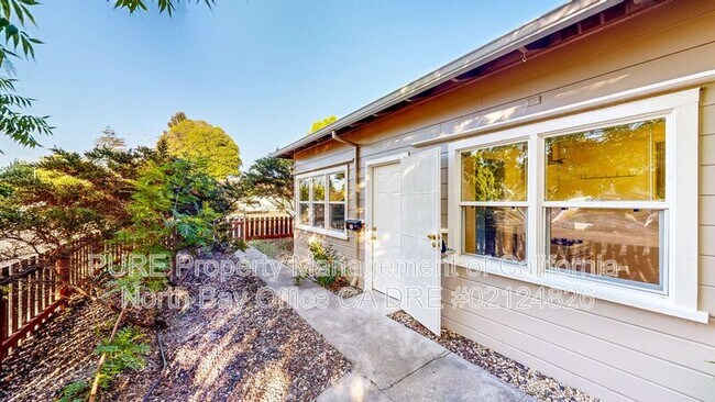 Foto del edificio - 1430 Sonoma Ave