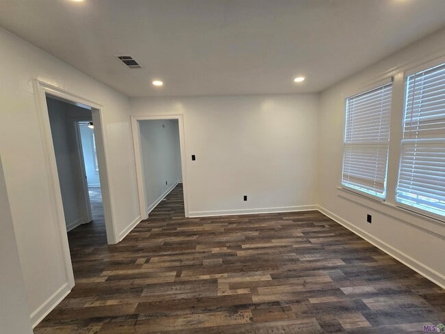 Foto del edificio - 2145 N 38th St