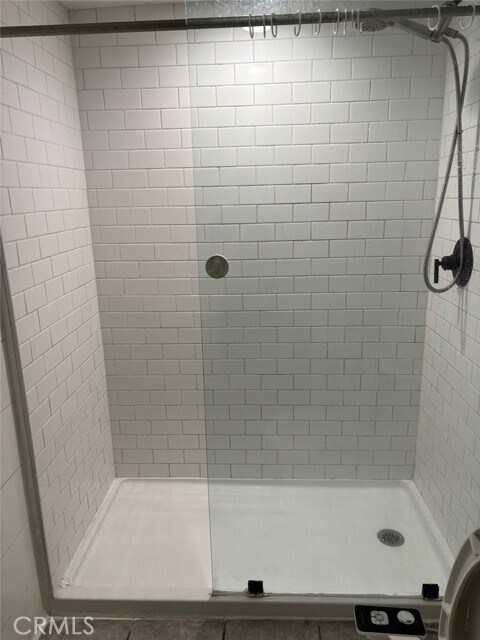 Foto del edificio - 533 W 23rd St