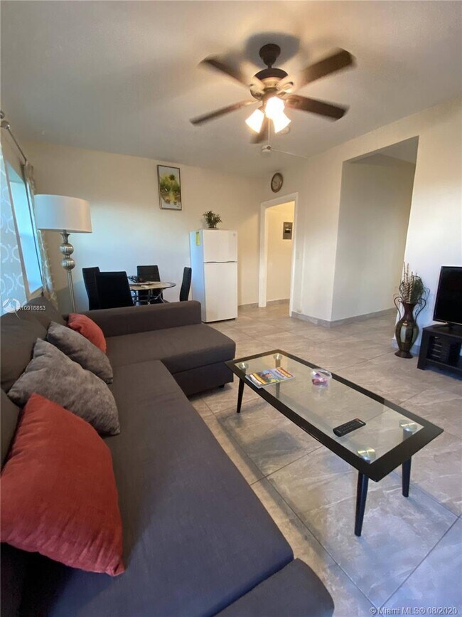 6825 Abbott Ave Unit 7, Miami Beach, FL 33141 Condo for Rent in Miami