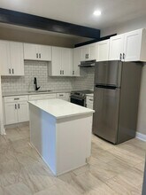 Building Photo - 10102 Main St