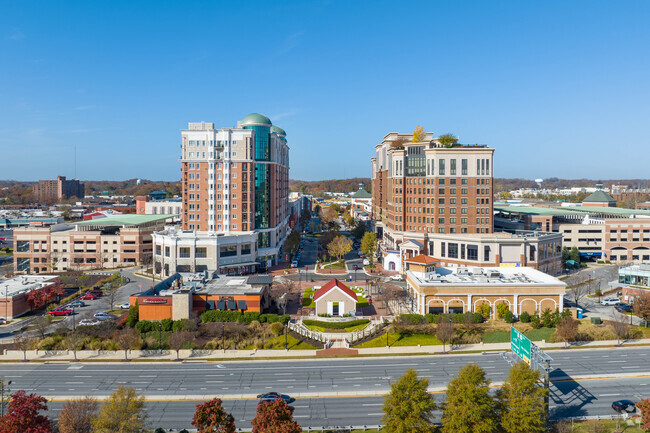 Aerial Photo - Grandview at Annapolis Towne Centre