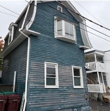 Building Photo - 17 Wilson Ave