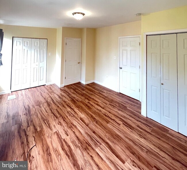 Foto del edificio - 1718 N Pulaski St