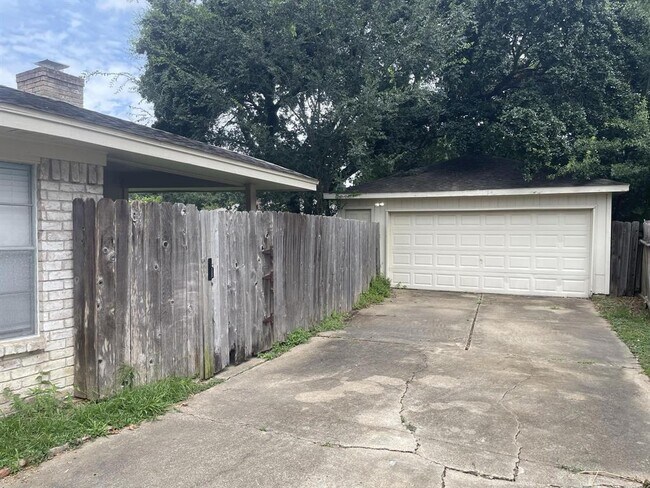 Foto del edificio - 22718 Fincastle Dr