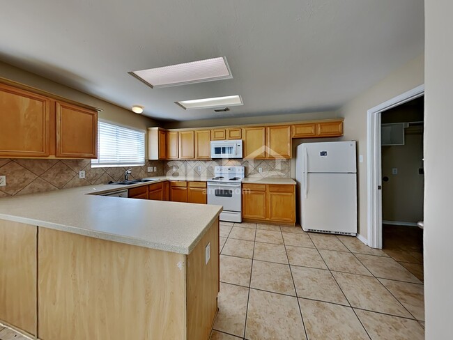 Foto del edificio - 24203 Silversmith Ln