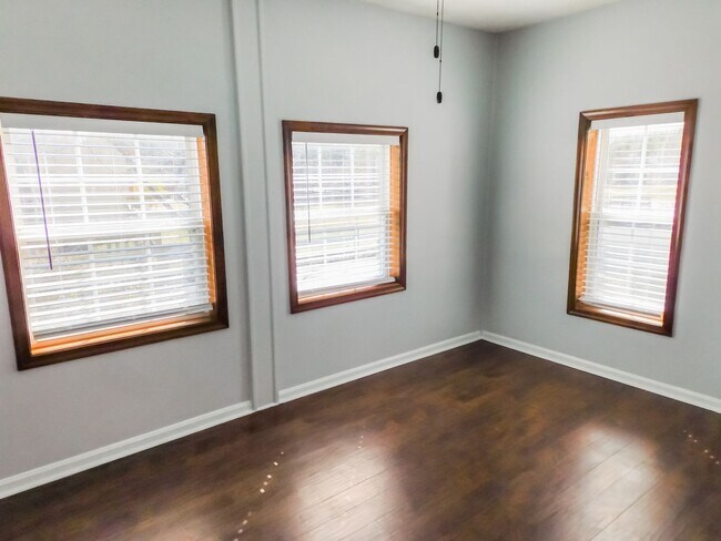 Foto del edificio - 46056 E Sunrise Drive