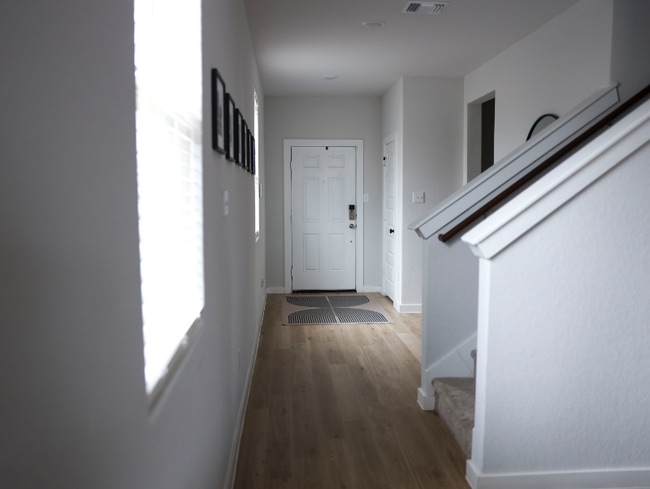 Building Photo - 3523 Rancho Grande