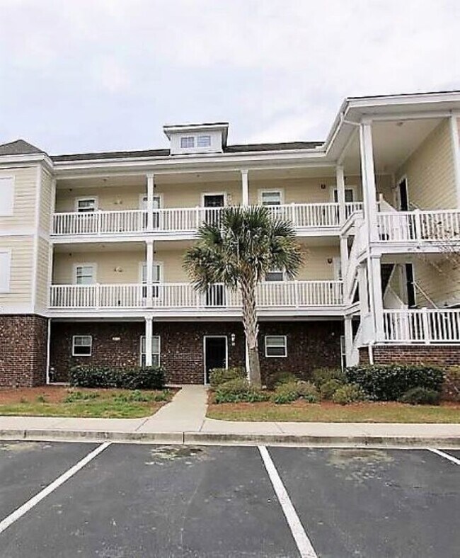 Foto del edificio - 374 Wild Wing Blvd