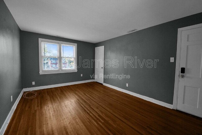 Foto del edificio - 4915 Chamberlayne Ave