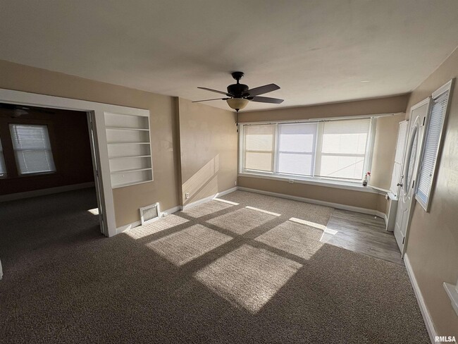 Foto del edificio - 705 E Marietta Ave