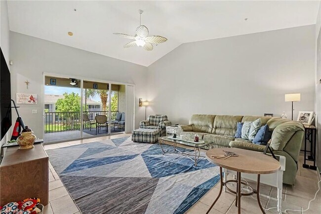Foto del edificio - 2624 Somerville Loop